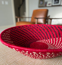 Load image into Gallery viewer, 16&quot; Red Swirl Raffia Basket
